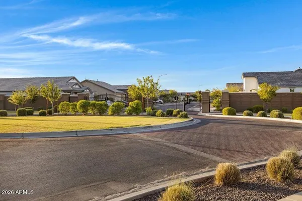 $550,000 | 8450 West Medlock Drive, Glendale, AZ 85305