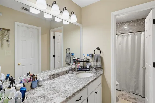 $749,000 | 174 South Eagle Ridge Drive, Florence, MS 39073