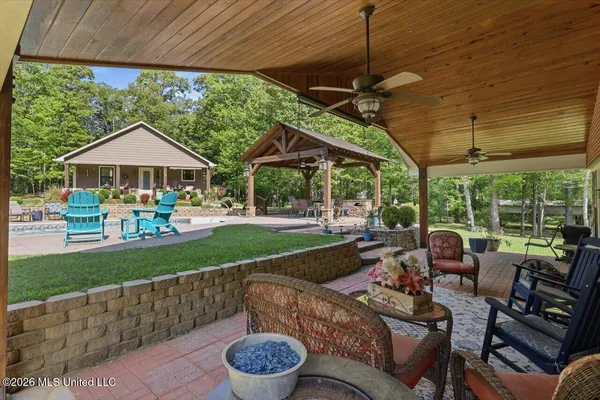 $749,000 | 174 South Eagle Ridge Drive, Florence, MS 39073