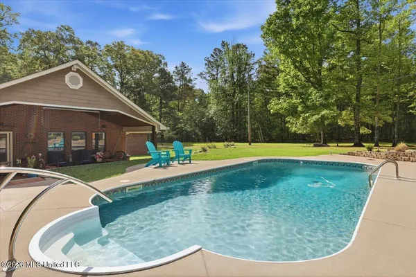$749,000 | 174 South Eagle Ridge Drive, Florence, MS 39073