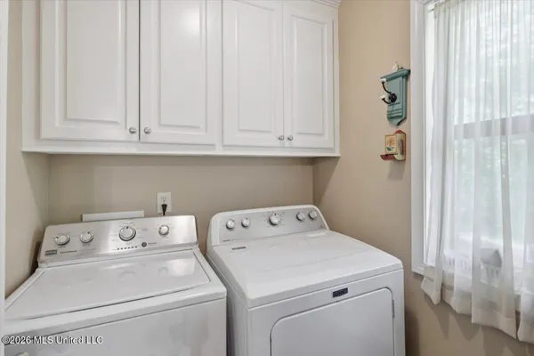 $749,000 | 174 South Eagle Ridge Drive, Florence, MS 39073