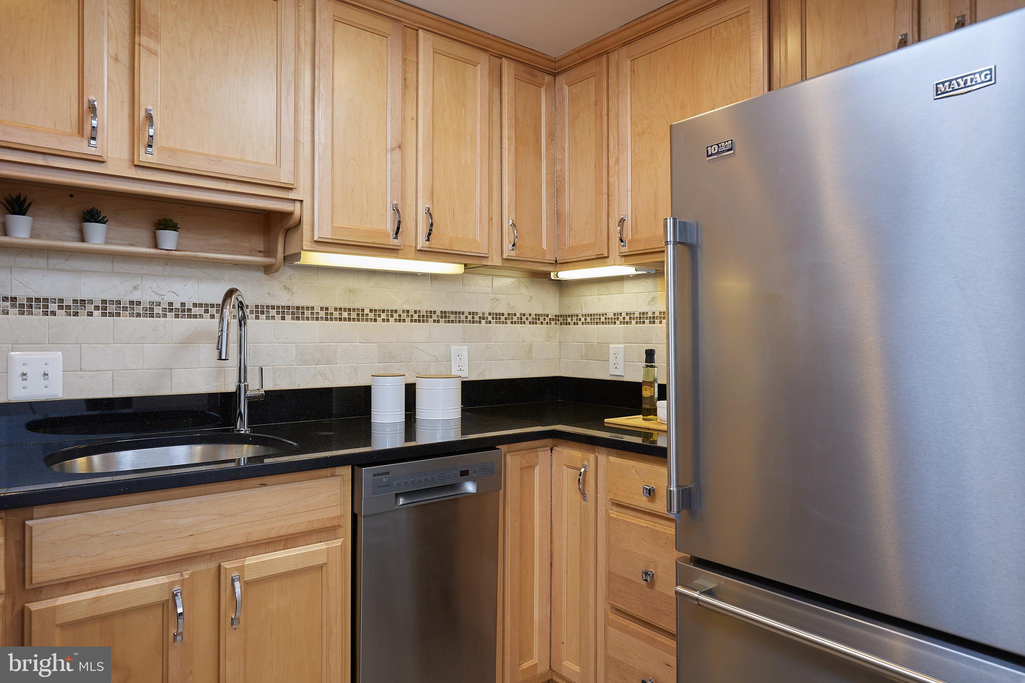 1949 Calvert Street Northwest, Unit E Washington, DC 20009 - Photo 11 of 39