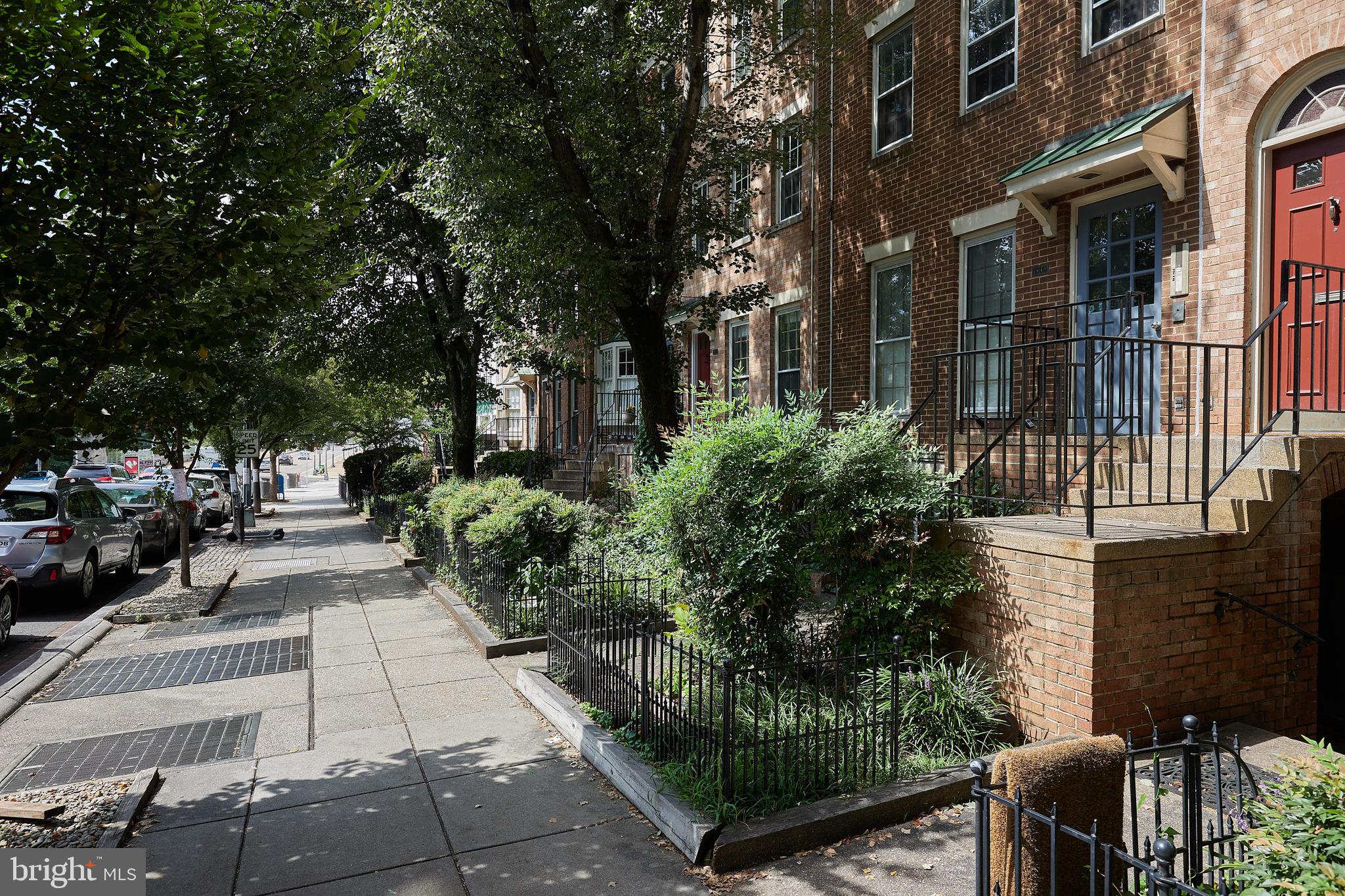 1949 Calvert Street Northwest, Unit E Washington, DC 20009 - Photo 24 of 39