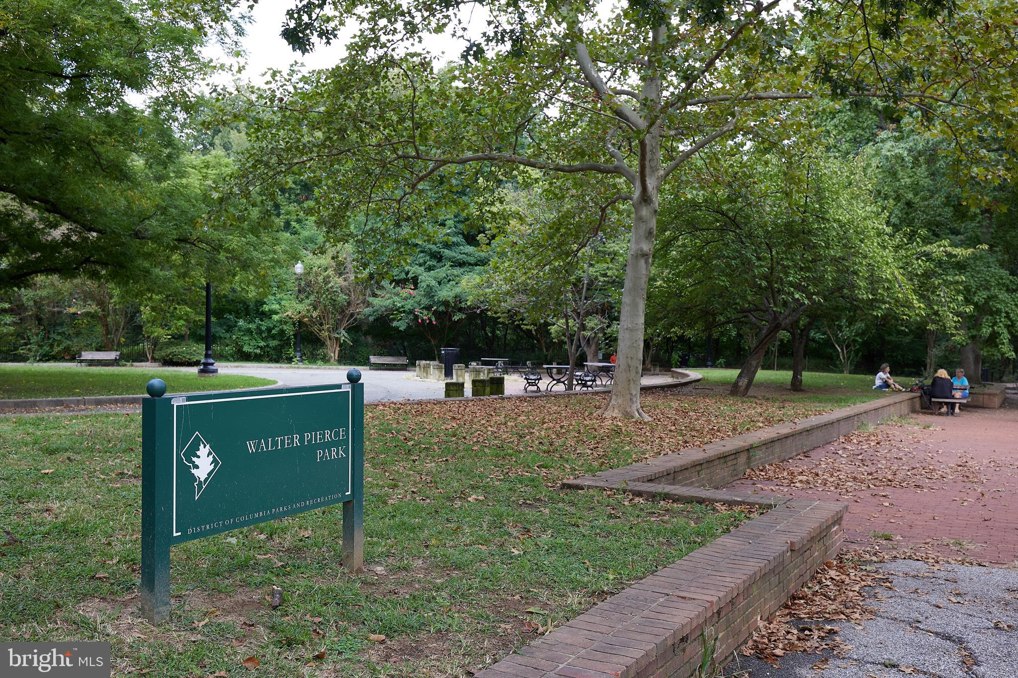 1949 Calvert Street Northwest, Unit E Washington, DC 20009 - Photo 26 of 39