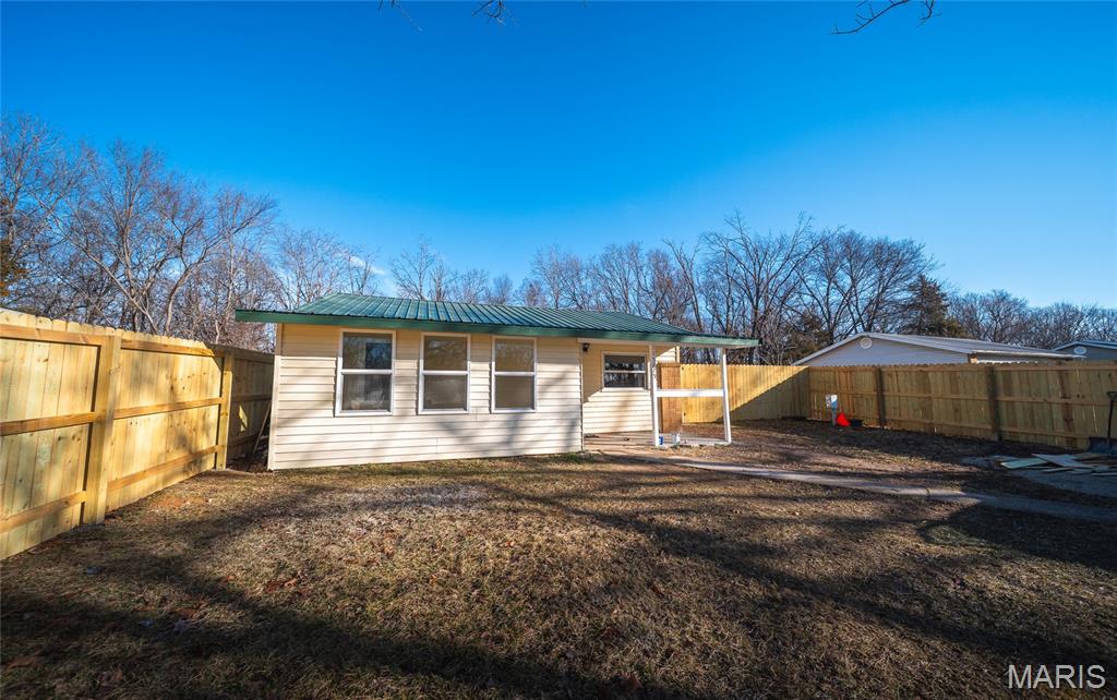 15775 Hallmark Lane St. Robert, MO 65584 - Photo 2 of 27