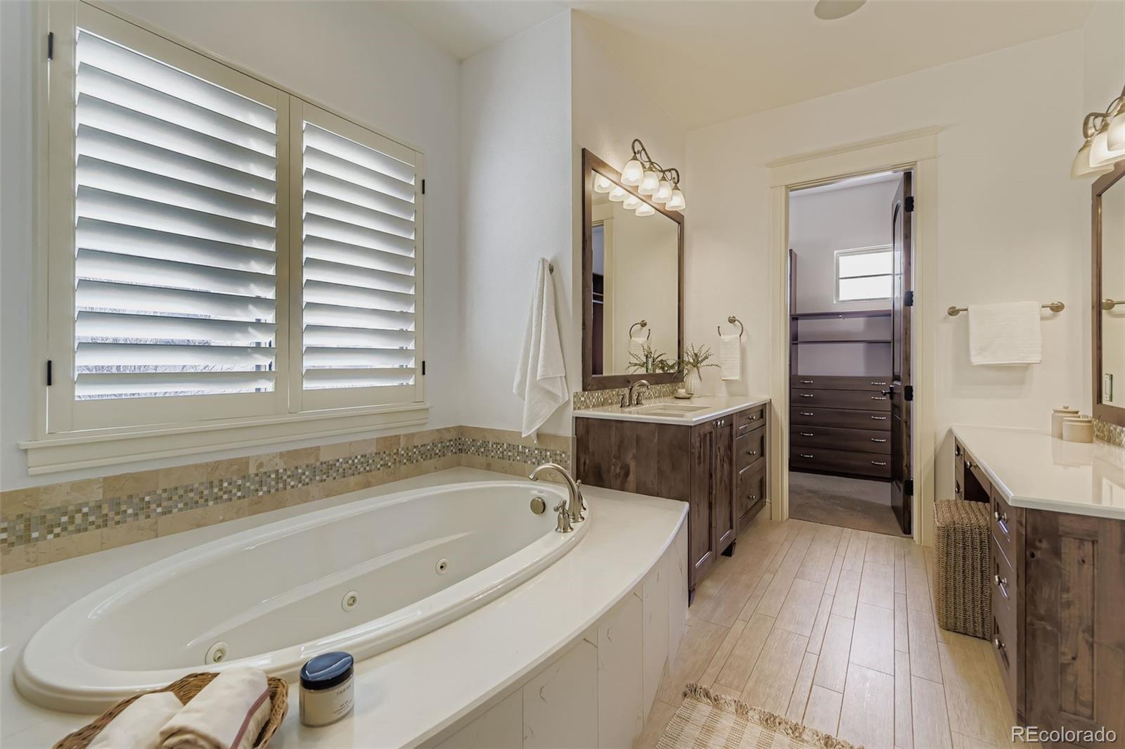4 Flowerburst Way Highlands Ranch, CO 80126 - Photo 16 of 50 Gallery Image 16