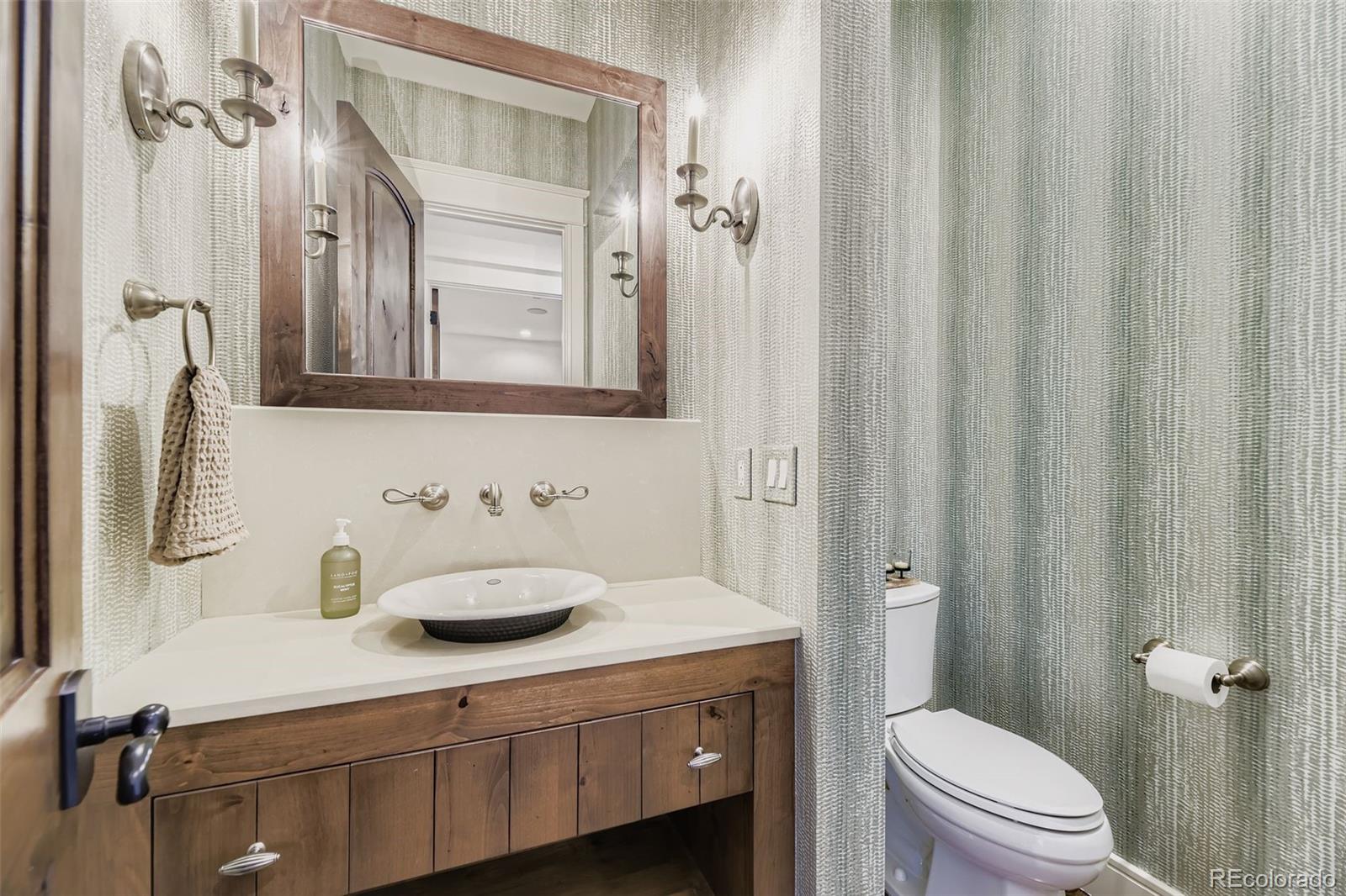4 Flowerburst Way Highlands Ranch, CO 80126 - Photo 20 of 50 Gallery Image 20
