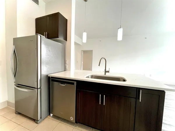 $1,395 | 2222 Smith Street, Unit 235, Houston, TX 77002