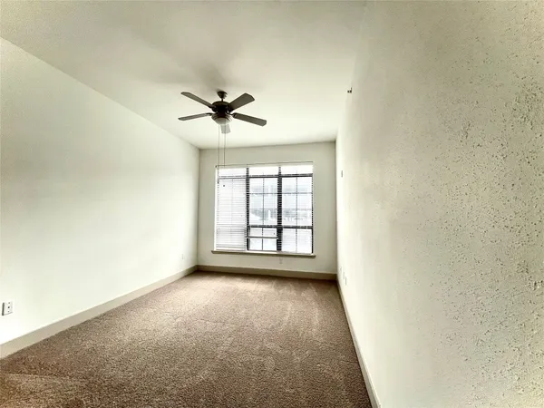 $1,395 | 2222 Smith Street, Unit 235, Houston, TX 77002