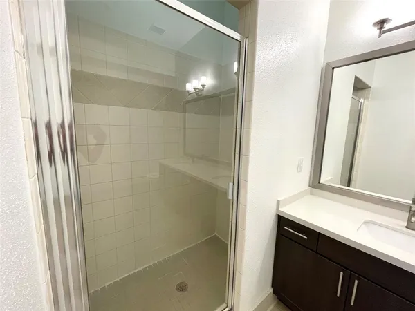 $1,395 | 2222 Smith Street, Unit 235, Houston, TX 77002