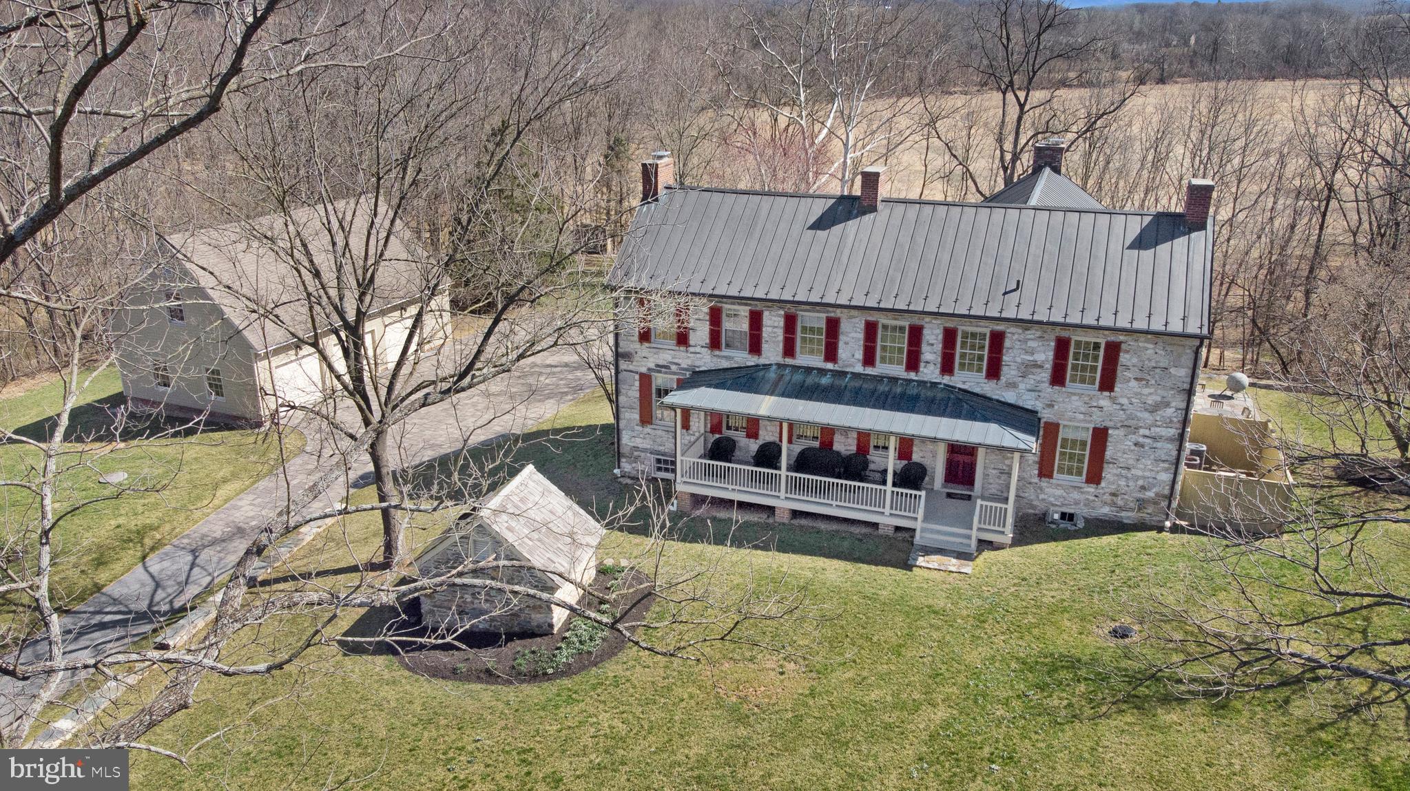 13025 GLISSANS MILL RD- CIRCA  1790s