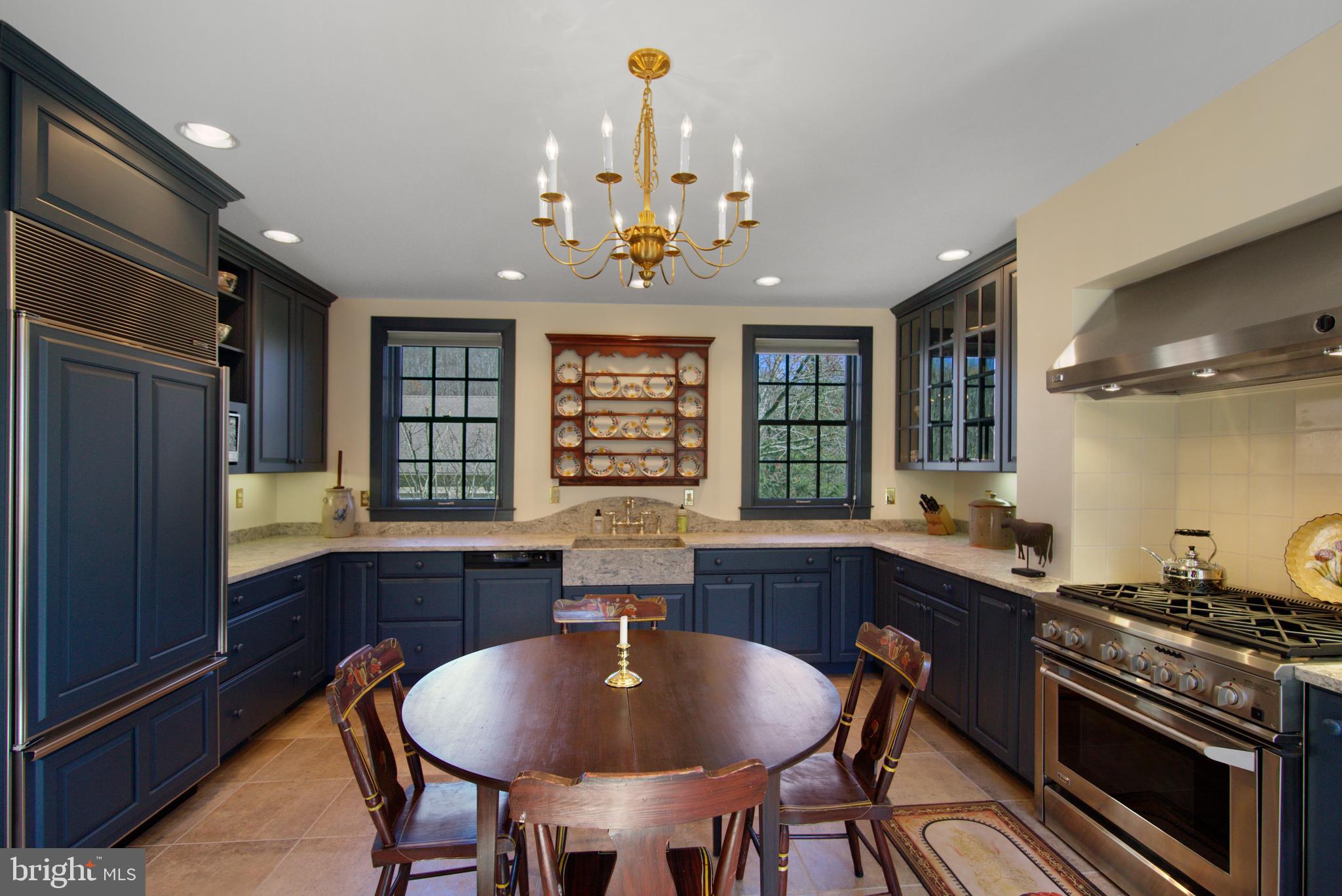 13025 Glissans Mill Road Mount Airy, MD 21771 - Photo 24 of 78 EAT-IN GOURMET KITCHEN