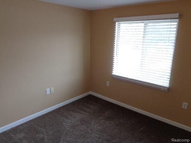 2833 Range Road Smiths Creek, MI 48074 - Photo 15 of 24 2833 range 014.jpg