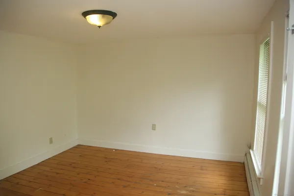 $2,650 | 955 Main Street, Coventry, CT 06238