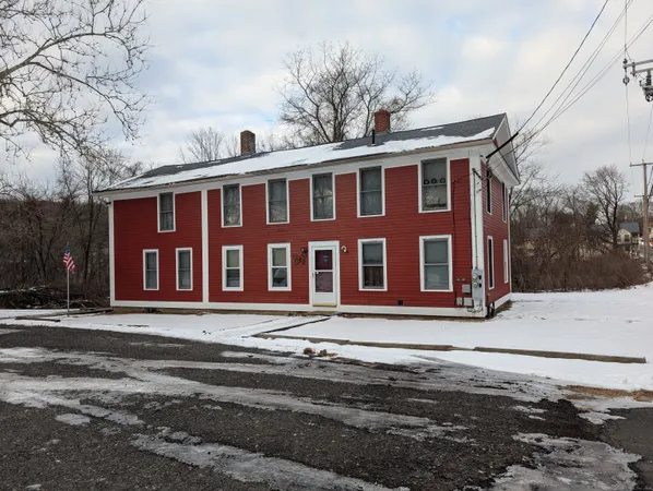 $2,650 | 955 Main Street, Coventry, CT 06238