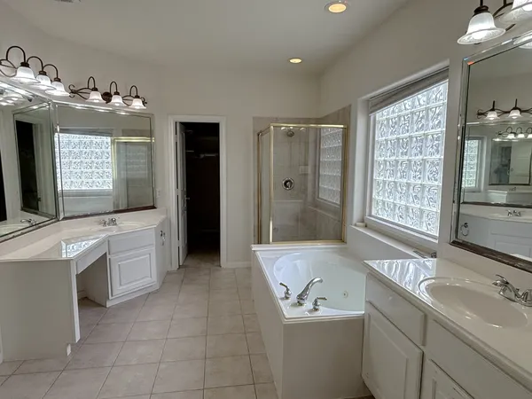 $3,500 | 19538 Piney Lake Drive, Spring, TX 77388