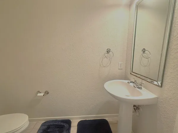 $3,500 | 19538 Piney Lake Drive, Spring, TX 77388