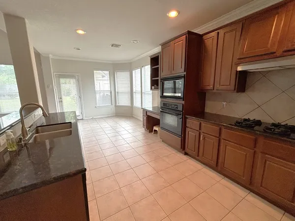 $3,500 | 19538 Piney Lake Drive, Spring, TX 77388