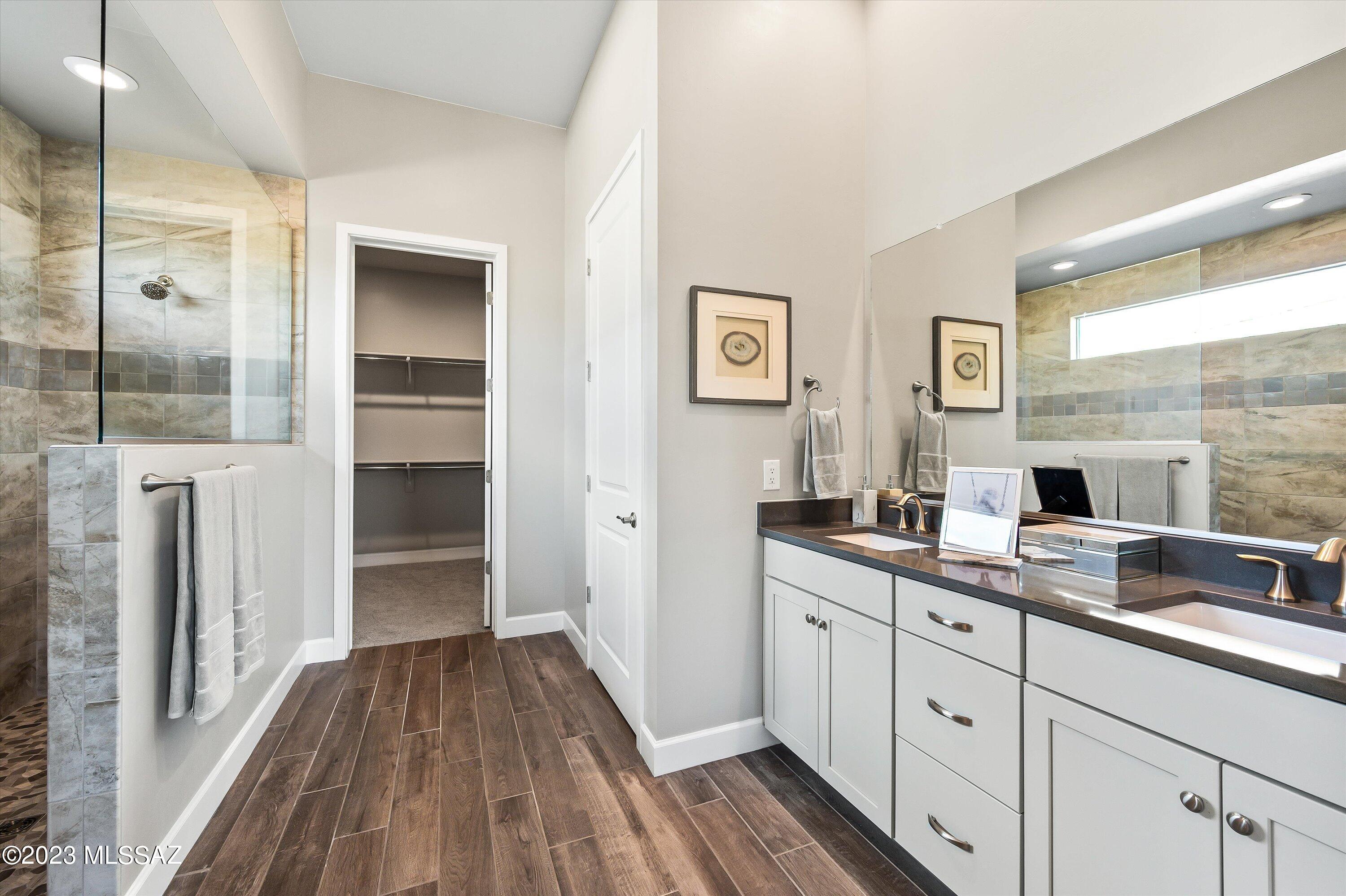 13169 North Vistoso Rnch Place Oro Valley, AZ 85755 - Photo 16 of 29 a kitchen with a sink and refrigerator