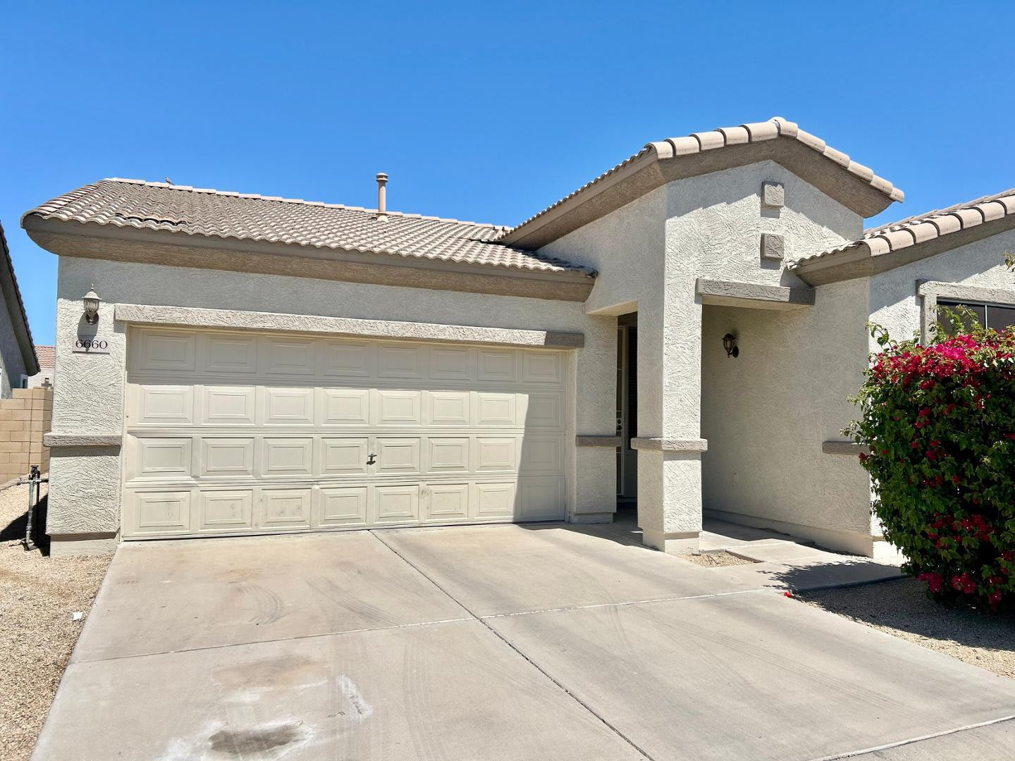6660 East Roland Street Mesa, AZ 85215 - Photo 2 of 17 Photo #2