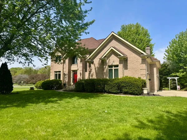 $697,000 | 39W796 Dairyherd Lane, St. Charles, IL 60175