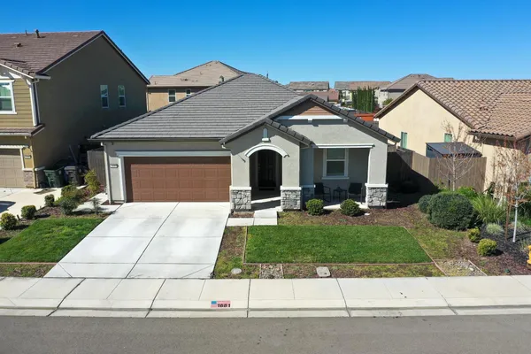 $559,900 | 1681 Oleander Avenue, Manteca, CA 95337