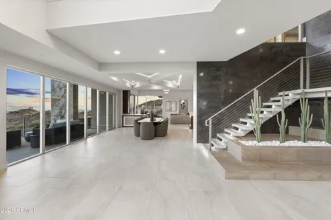 $10,000,000 | 6800 North 39th Place, Paradise Valley, AZ 85253