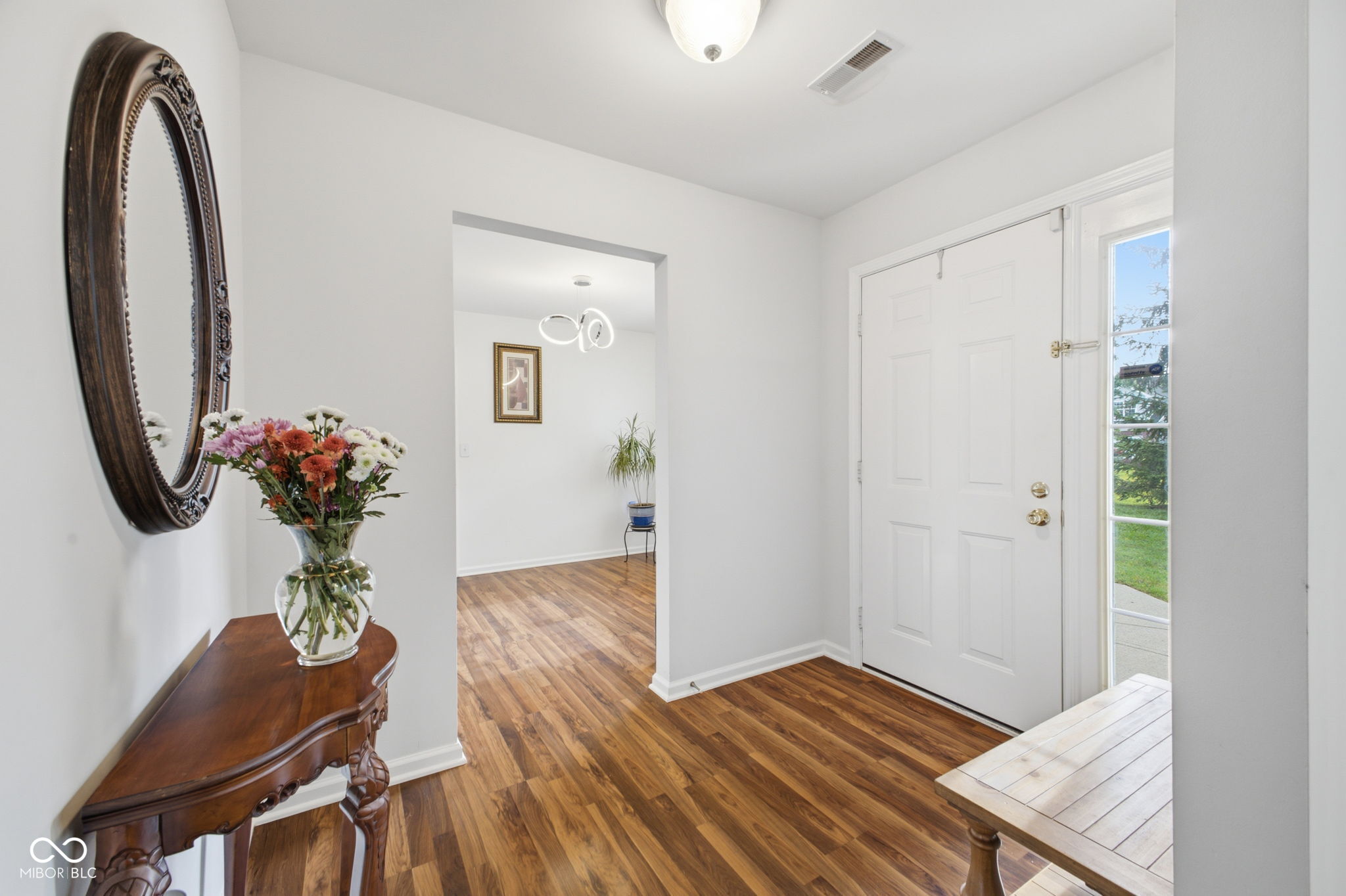 9577 Sweet Clover Way Fishers, IN 46038 - Photo 4 of 54