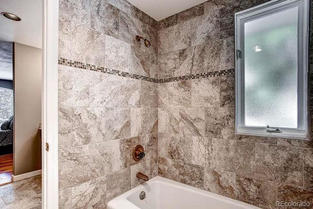 $420,000 | 690 Pennsylvania Street, Unit 6, Denver, CO 80203