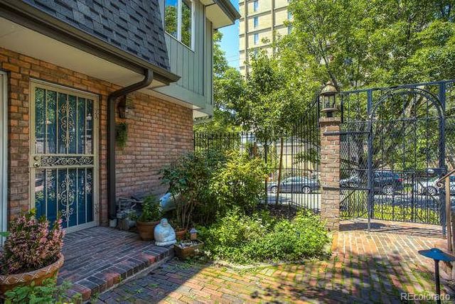 $420,000 | 690 Pennsylvania Street, Unit 6, Denver, CO 80203