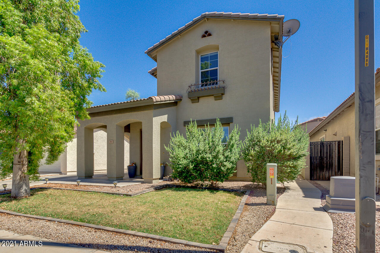 1865 East Del Rio Street Gilbert, AZ 85295 - Photo 2 of 39 Curb Appeal