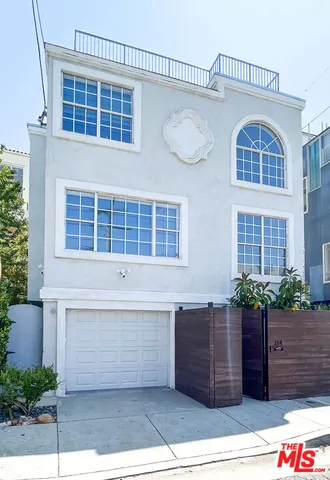 $2,299,999 | 114 Pacific Avenue, Venice, CA 90291