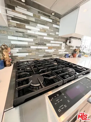 $2,299,999 | 114 Pacific Avenue, Venice, CA 90291