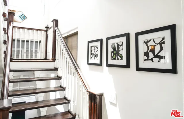 $2,299,999 | 114 Pacific Avenue, Venice, CA 90291