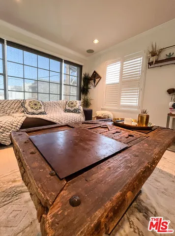 $2,299,999 | 114 Pacific Avenue, Venice, CA 90291