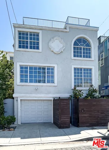 $2,299,999 | 114 Pacific Avenue, Venice, CA 90291
