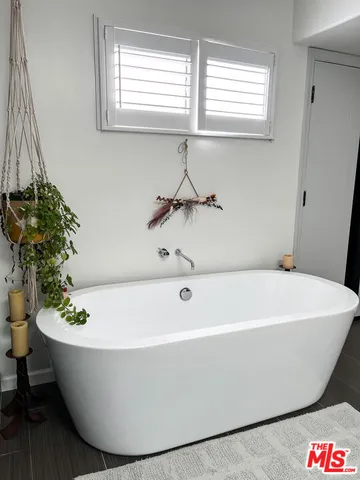 $2,299,999 | 114 Pacific Avenue, Venice, CA 90291