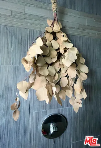 $2,299,999 | 114 Pacific Avenue, Venice, CA 90291