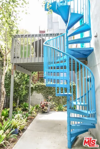 $2,299,999 | 114 Pacific Avenue, Venice, CA 90291