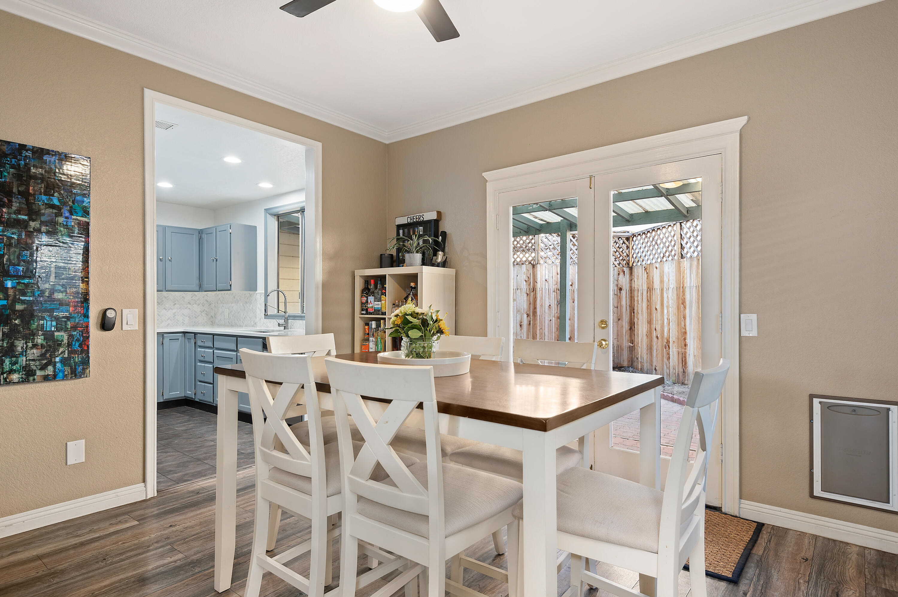 2128 Modoc Road, Unit F Santa Barbara, CA 93101 - Photo 6 of 19 07 - Dining