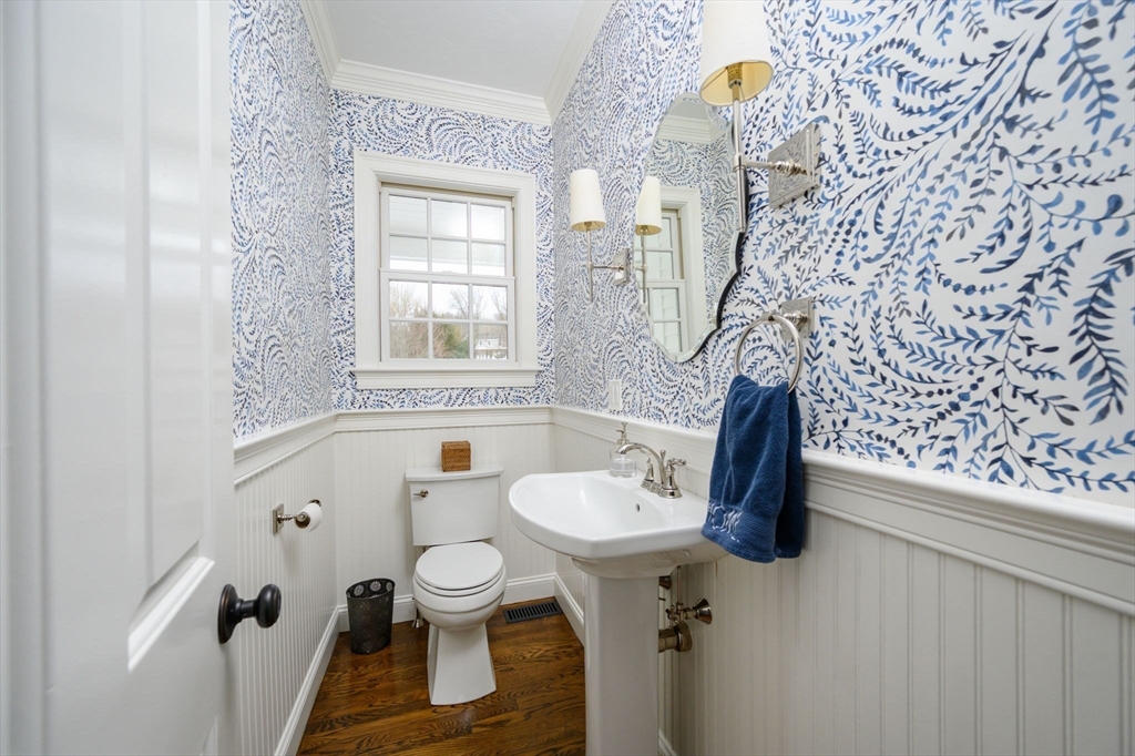 175 Sohier Street Cohasset, MA 02025 - Photo 16 of 41