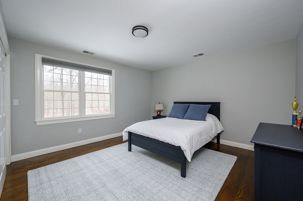 175 Sohier Street Cohasset, MA 02025 - Photo 20 of 41