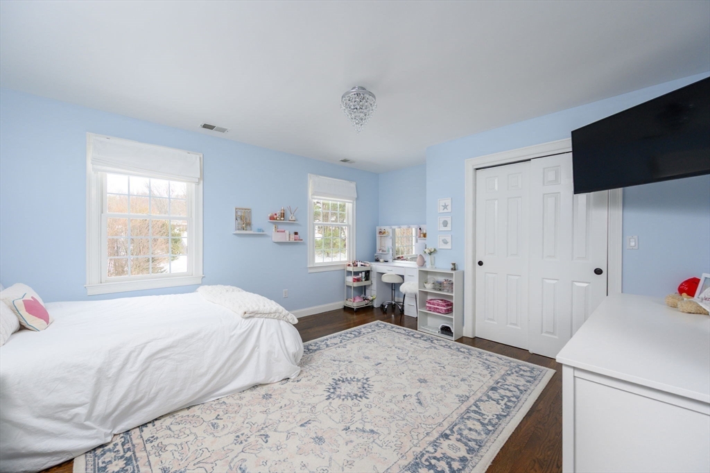 175 Sohier Street Cohasset, MA 02025 - Photo 22 of 41