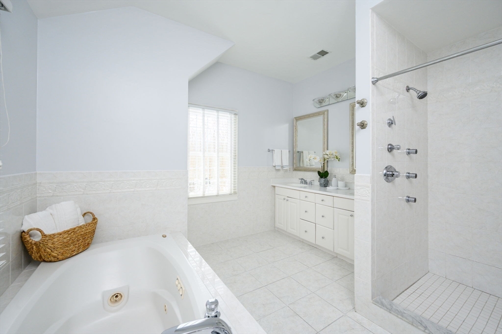 175 Sohier Street Cohasset, MA 02025 - Photo 28 of 41