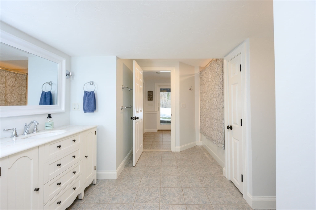 175 Sohier Street Cohasset, MA 02025 - Photo 32 of 41