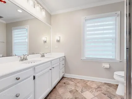 $1,250,000 | 1324 Laurie Lane, Burr Ridge, IL 60527