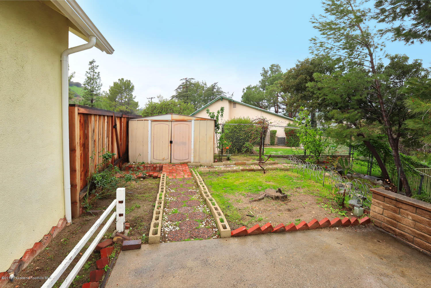 7621 Alpine Way Tujunga, CA 91042 - Photo 28 of 31 MLS_IMG_6965_HDR
