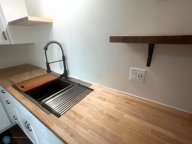 $229,900 | 301 West Garfield Avenue, Mahnomen, MN 56557