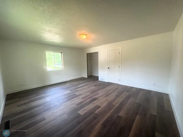 $229,900 | 301 West Garfield Avenue, Mahnomen, MN 56557