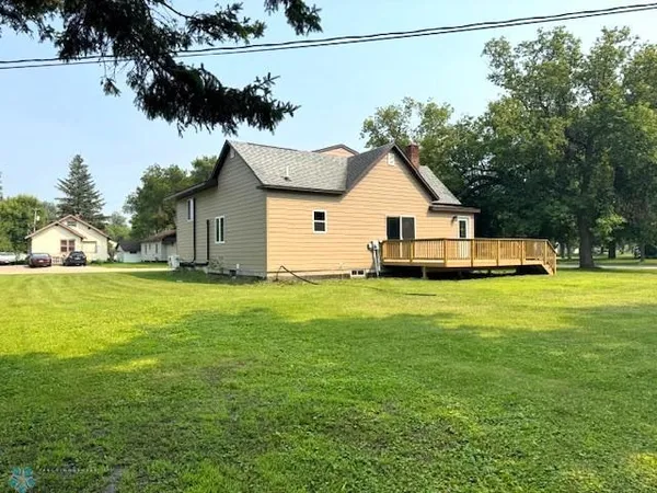 $229,900 | 301 West Garfield Avenue, Mahnomen, MN 56557